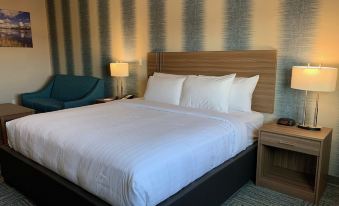 Meridian Inn & Suites Regina Airport