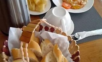 Azuria Hotel