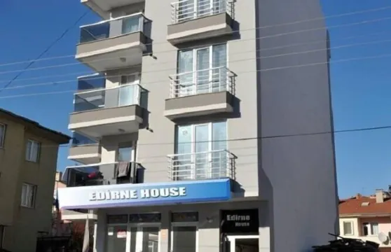 埃迪爾公寓酒店