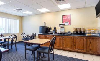 Econo Lodge Inn & Suites Pritchard Road North Little Rock