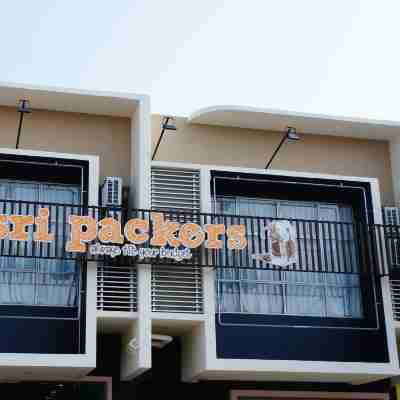 Sri Packers Hotel Hotel Exterior