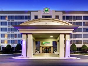 Holiday Inn Express Atlanta-Kennesaw