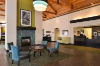 Comfort Inn & Suites Hotels in Luna Pier