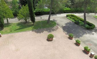 Hotel Oasi Dei Discepoli - Housity