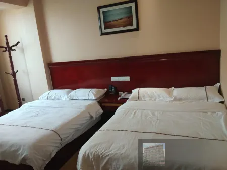 Yongsheng Chenghai Maoyuan Hotel Отели рядом с достопримечательностью «Chenghai Wetland»