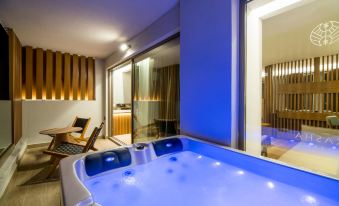 Akasha Beach Hotel & Spa