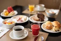 Manhattan Plaza - breakfast