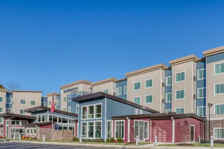 Residence Inn Providence Lincoln Отели рядом с достопримечательностью «Университет Брайант»