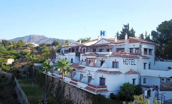Hotel Rural Almazara