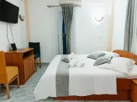 Apartments Dragobratović Các khách sạn ở Sreser