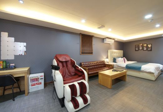 김포 라붐 무인텔(드라이브인) 썸네일