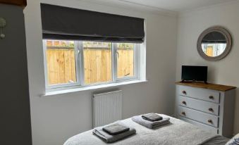 Bescot House Bramble Hill Bude 4 Bed Det House - Housity