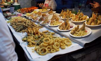 4. Hop Inn ..