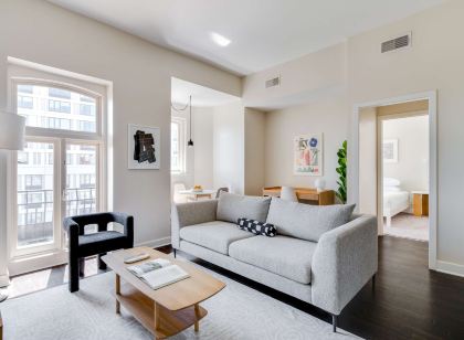 在神聖的洛蘭飯店的薄荷之家