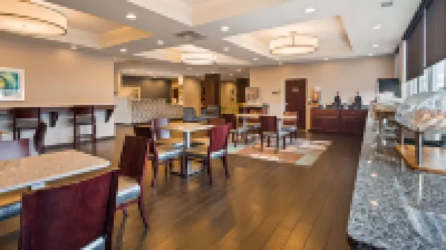 Best Western Plus Boardman Inn  Suites