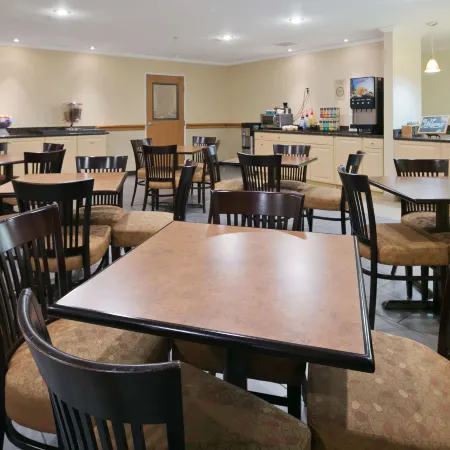 Best Western Tumwater-Olympia Inn Отели в г. Тумуотер