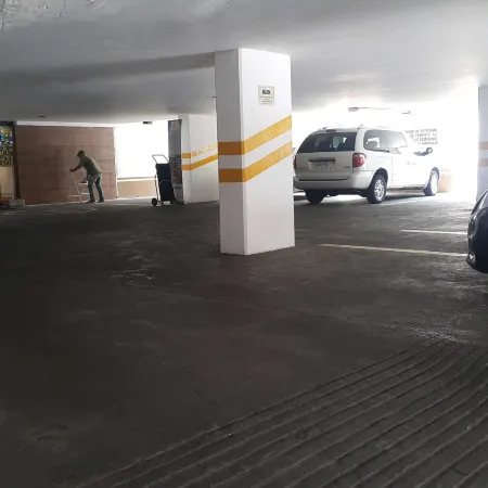 Howard Johnson by Wyndham Morelia Calle Real