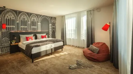 Holiday Inn - the Niu, Sparrow Regensburg Отели в г. Пентлинг