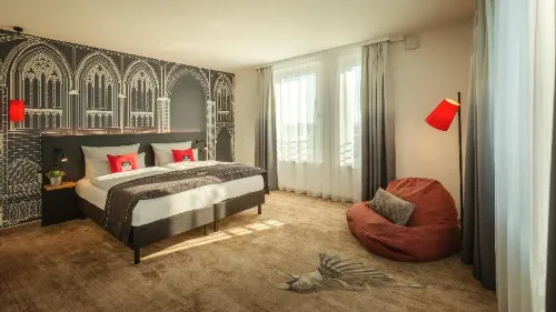 Holiday Inn - the Niu, Sparrow Regensburg Hotel di Bad Abbach