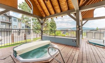 Lake Forest 104D by Summit County Mountain Retreats