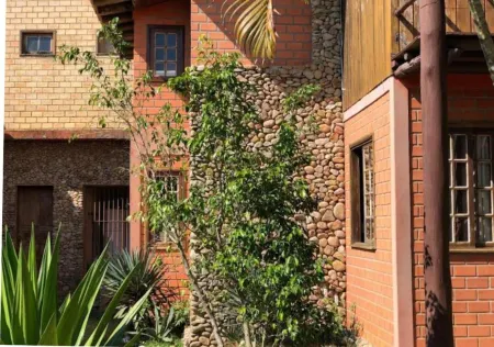 Pousada Halliny do Rosa