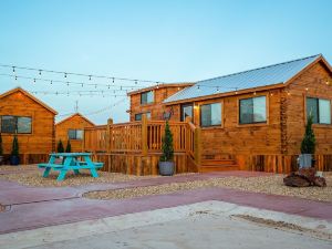 The Big Texan - Cabins and Wagons