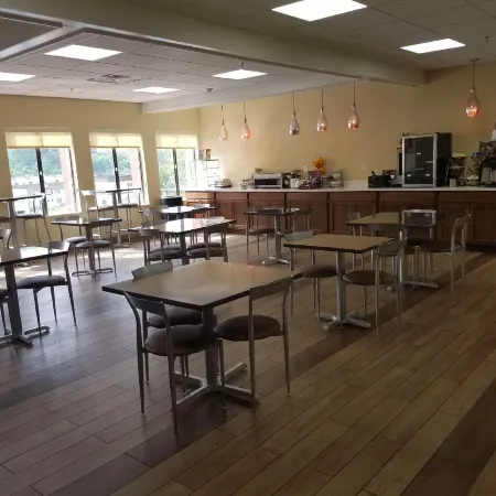 Quality Inn & Suites Morgantown - University Area