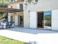 Les Restanques Hotels in Carces