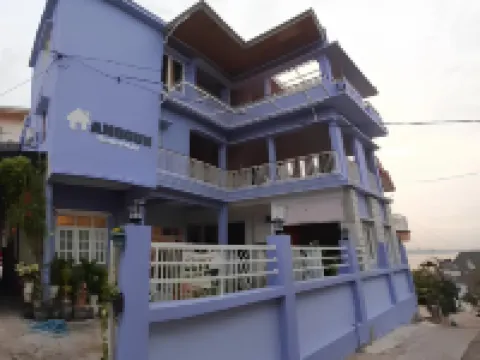 Anggun Homestay Syariah Lamongan Hotel di Paciran