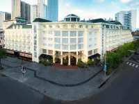 Tran Vien Dong Hotel Hotels near 2/4 Square