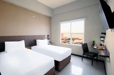 Tree Hotel Hotels near Villa Kuning