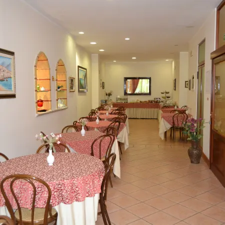 Hotel Mediterraneo