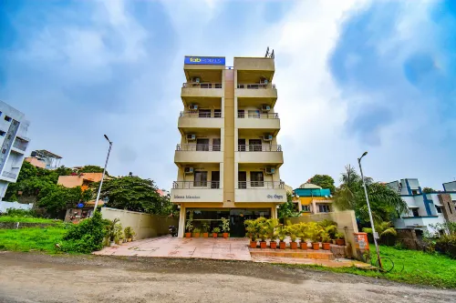 Fabhotel Mountain High Inn Hotel di Autadwadi Handewadi