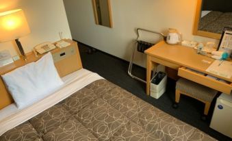 AZ Inn Obu