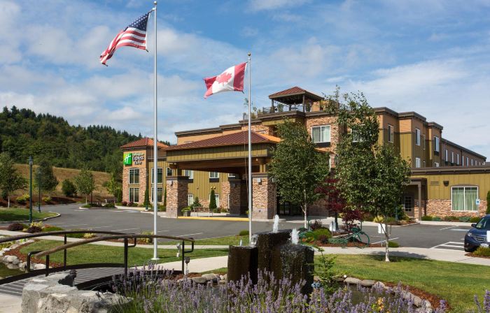 Holiday Inn Express & Suites SEQUIM by IHG