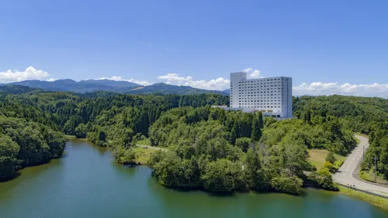 富山礪波美居水療度假飯店