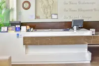 Goroomgo Hotel Regalia Budaun