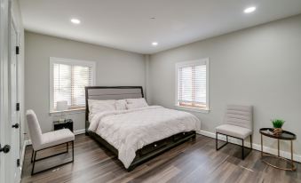 Silver Springs Home Walk to Downtown!