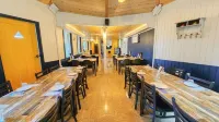 Hwacheon Land Pension (Dog Friendly, Dog Park) Hotel di Hwacheon-gun