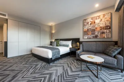 Rydges Perth Kings Square an EVT hotel Отели рядом с достопримечательностью «Northbridge Piazza»