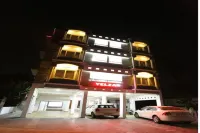 Yelza Hotel and Residence Hotels near Santhigiri Ashram