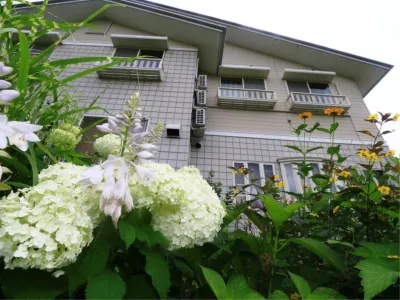 Auberge la Chaumiere Hotels near Tsugaike Kogen Ski Area