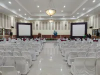 Augusta Sukabumi Hotel Hotels in Cisaat