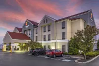 Sleep Inn & Suites Fort Campbell Hotels in Oak Grove