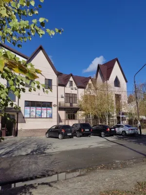 Golfstrim Mini-Hotel Hotels in Kropotkin