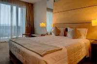 VIP Executive Azores Hotel Hotel in zona Nucleo de Santa Bárbara do Museu Carlos Machado