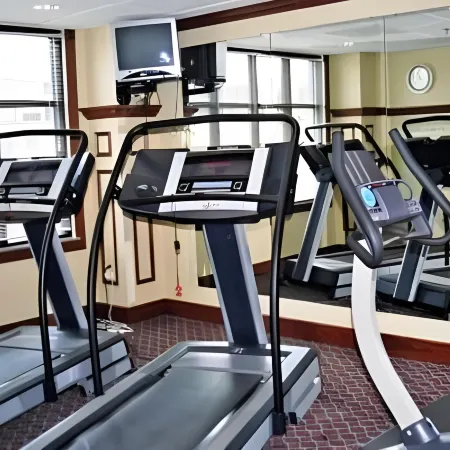 Holiday Inn Express & Suites GREENVILLE by IHG