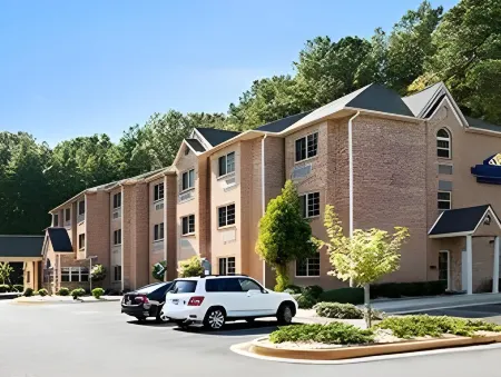 Microtel Inn & Suites by Wyndham Lithonia/Stone Mountain