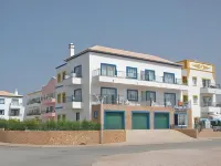 Alagoa Azul Hotels near Praia Verde