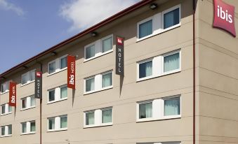 Ibis Barcelona Cornella